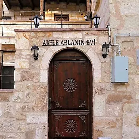 Akile Ablanin Evi *